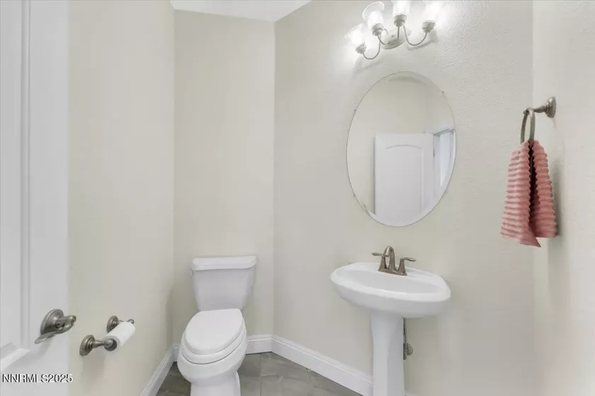 1/2 bath