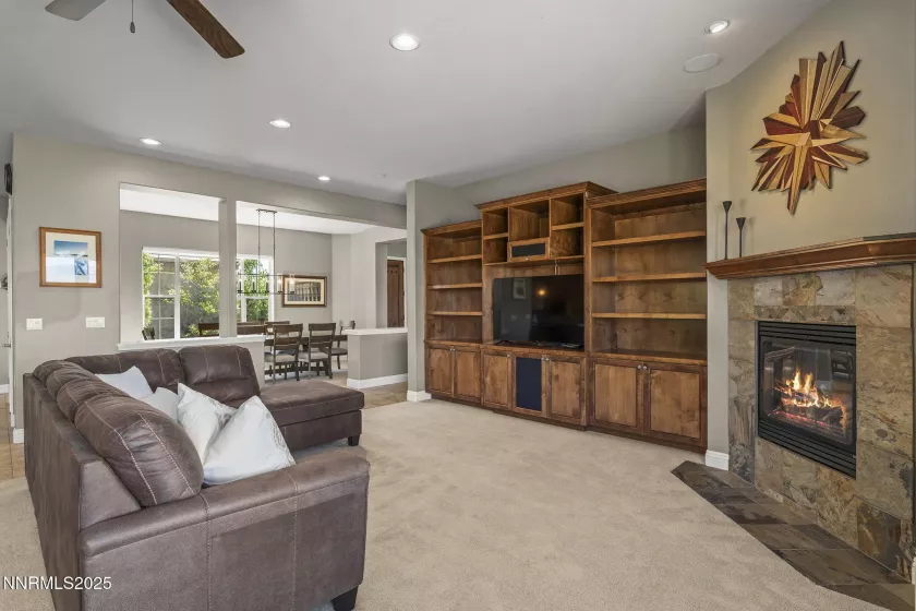 1905 Dakota Ridge, Reno, Nevada 89523, 4 Bedrooms Bedrooms, ,5 BathroomsBathrooms,Residential,Residential,Dakota Ridge,250053936