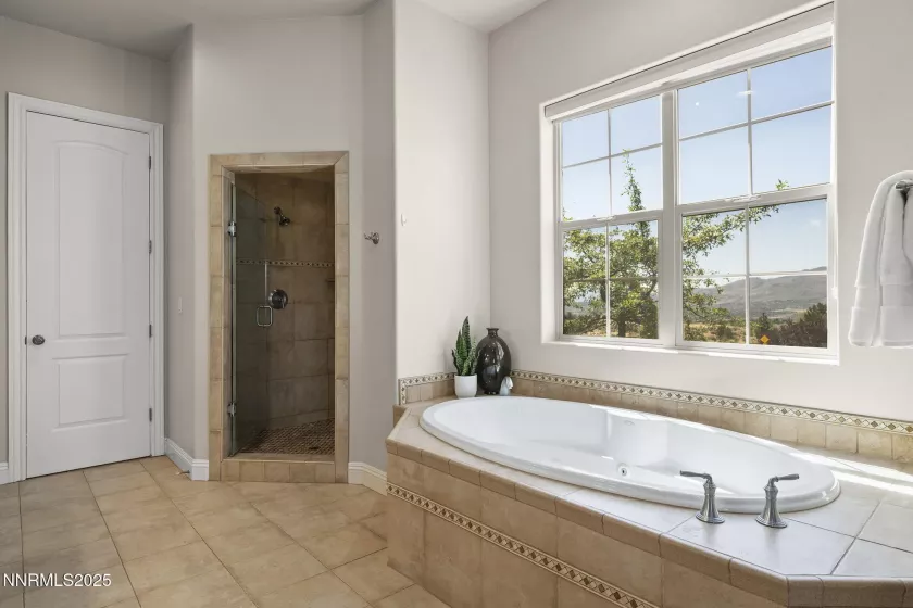 1905 Dakota Ridge, Reno, Nevada 89523, 4 Bedrooms Bedrooms, ,5 BathroomsBathrooms,Residential,Residential,Dakota Ridge,250053936