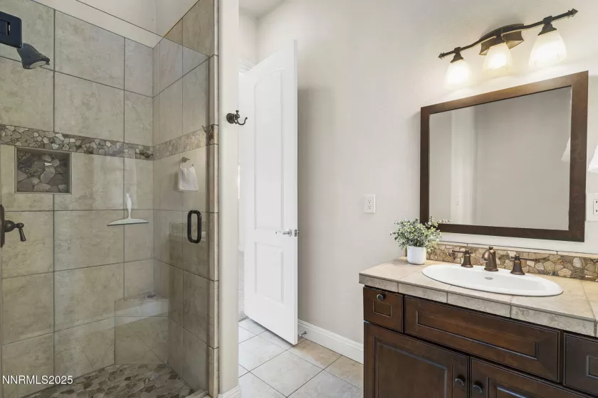 1905 Dakota Ridge, Reno, Nevada 89523, 4 Bedrooms Bedrooms, ,5 BathroomsBathrooms,Residential,Residential,Dakota Ridge,250053936