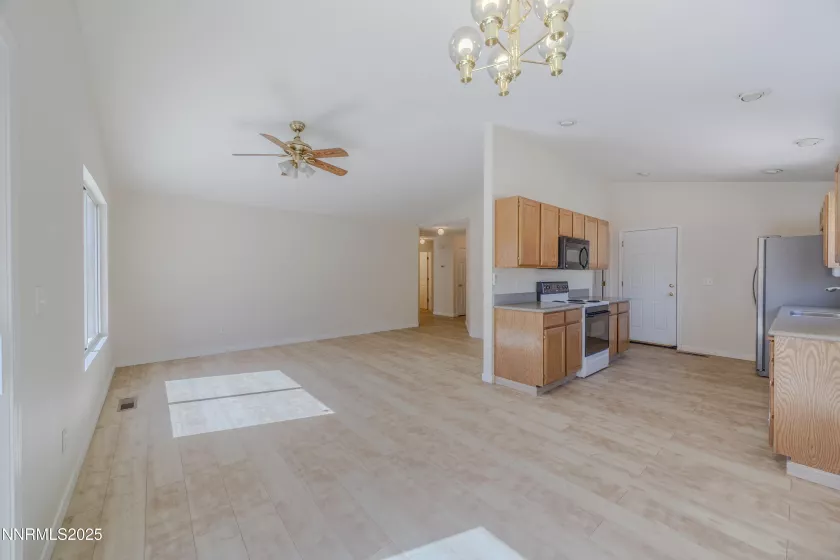 2249 Desert Village, Sparks, Nevada 89436, 2 Bedrooms Bedrooms, ,2 BathroomsBathrooms,Residential,Residential,Desert Village,250053939