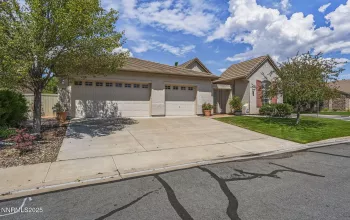 1697 Hearthstone, Reno, Nevada 89521, 4 Bedrooms Bedrooms, ,3 BathroomsBathrooms,Residential,Residential,Hearthstone,250053938