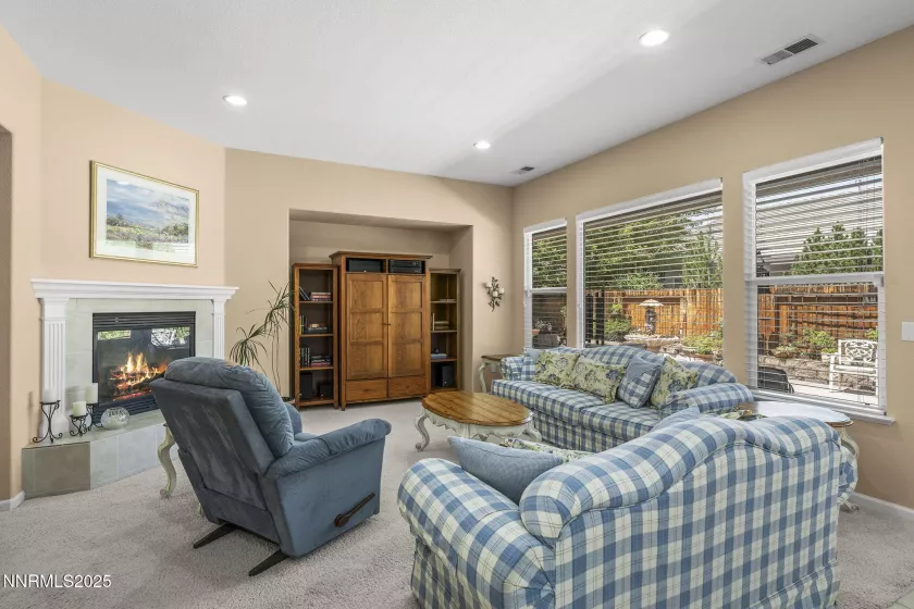 1697 Hearthstone, Reno, Nevada 89521, 4 Bedrooms Bedrooms, ,3 BathroomsBathrooms,Residential,Residential,Hearthstone,250053938