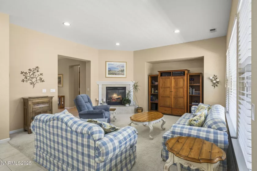 1697 Hearthstone, Reno, Nevada 89521, 4 Bedrooms Bedrooms, ,3 BathroomsBathrooms,Residential,Residential,Hearthstone,250053938