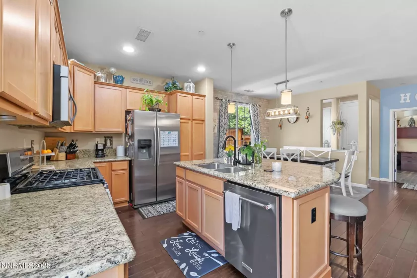 4797 High Pass, Sparks, Nevada 89436, 3 Bedrooms Bedrooms, ,2 BathroomsBathrooms,Residential,Residential,High Pass,250053943