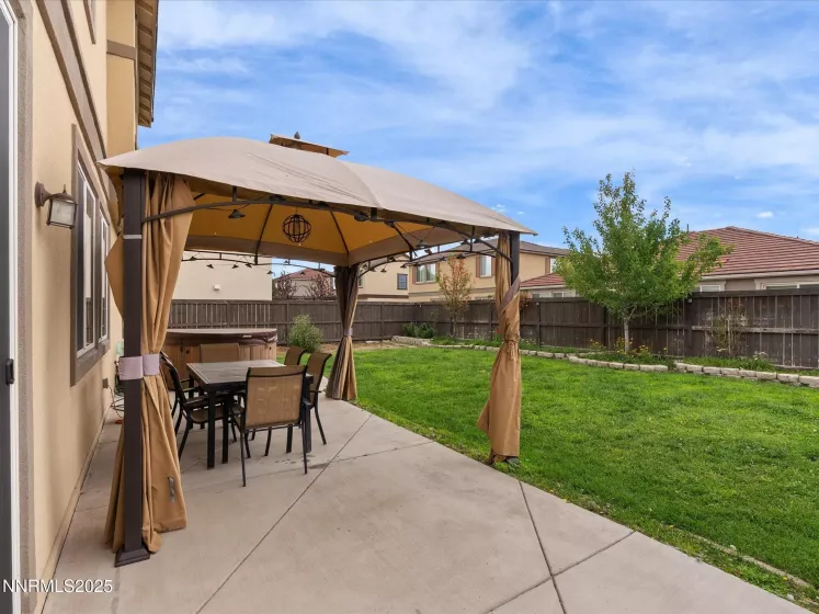 2535 Demaris, Sparks, Nevada 89436, 4 Bedrooms Bedrooms, ,3 BathroomsBathrooms,Residential,Residential,Demaris,250053958
