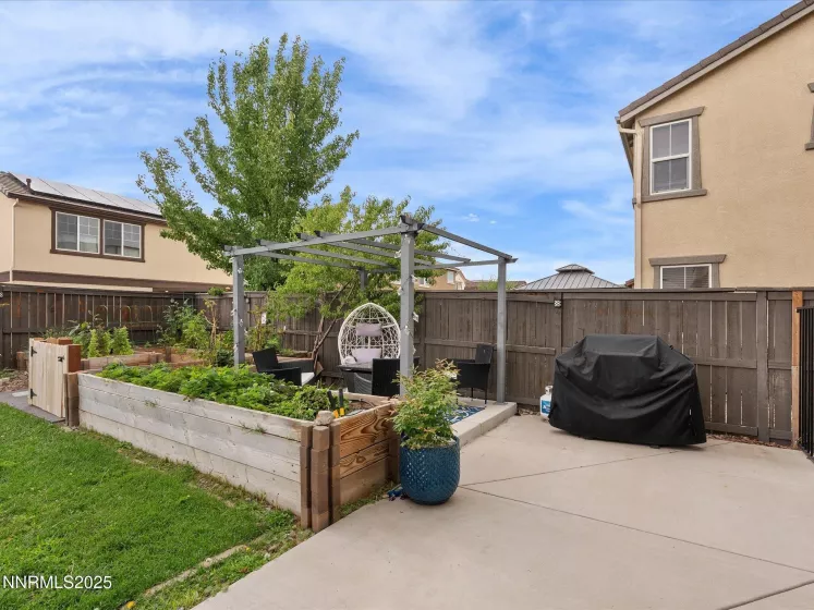 2535 Demaris, Sparks, Nevada 89436, 4 Bedrooms Bedrooms, ,3 BathroomsBathrooms,Residential,Residential,Demaris,250053958