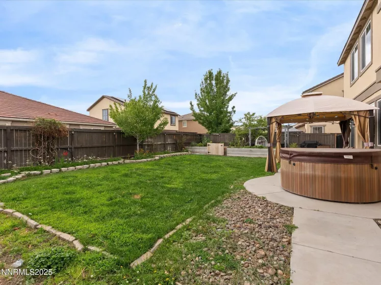 2535 Demaris, Sparks, Nevada 89436, 4 Bedrooms Bedrooms, ,3 BathroomsBathrooms,Residential,Residential,Demaris,250053958