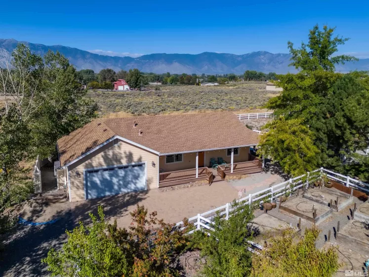 1731 Sunset, Gardnerville, Nevada 89410, 5 Bedrooms Bedrooms, ,4 BathroomsBathrooms,Residential,Residential,Sunset,250006107