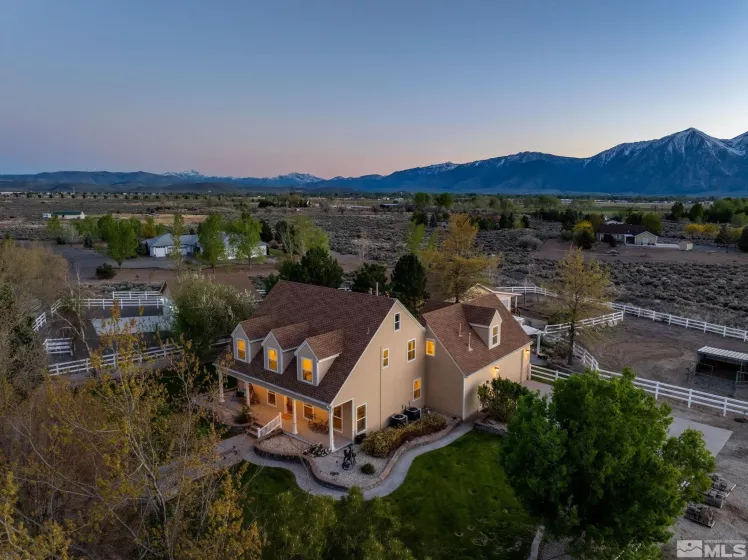 1731 Sunset, Gardnerville, Nevada 89410, 5 Bedrooms Bedrooms, ,4 BathroomsBathrooms,Residential,Residential,Sunset,250006107