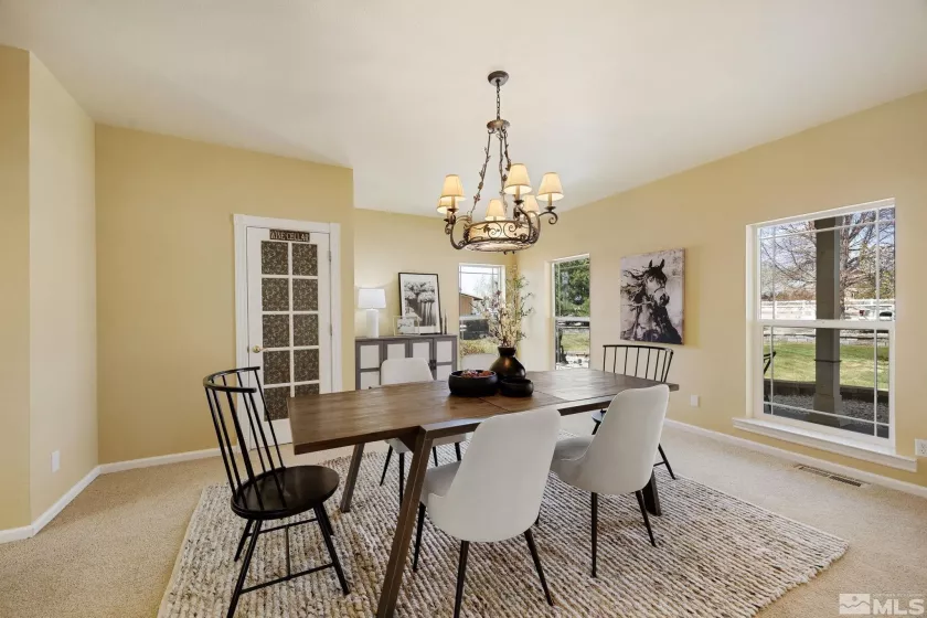 1731 Sunset, Gardnerville, Nevada 89410, 5 Bedrooms Bedrooms, ,4 BathroomsBathrooms,Residential,Residential,Sunset,250006107