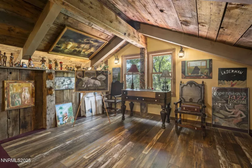 1015 US-395, Washoe Valley, Nevada 89704, 7 Bedrooms Bedrooms, ,6 BathroomsBathrooms,Residential,Residential,US-395,250053946