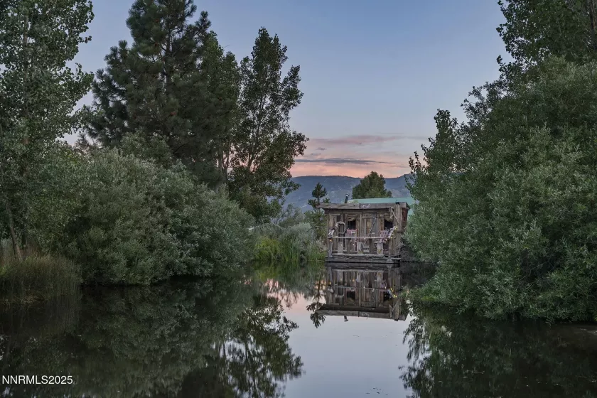 1015 US-395, Washoe Valley, Nevada 89704, 7 Bedrooms Bedrooms, ,6 BathroomsBathrooms,Residential,Residential,US-395,250053946