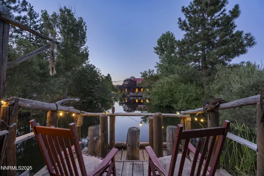 1015 US-395, Washoe Valley, Nevada 89704, 7 Bedrooms Bedrooms, ,6 BathroomsBathrooms,Residential,Residential,US-395,250053946