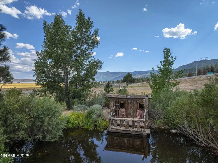 1015 US-395, Washoe Valley, Nevada 89704, 7 Bedrooms Bedrooms, ,6 BathroomsBathrooms,Residential,Residential,US-395,250053946