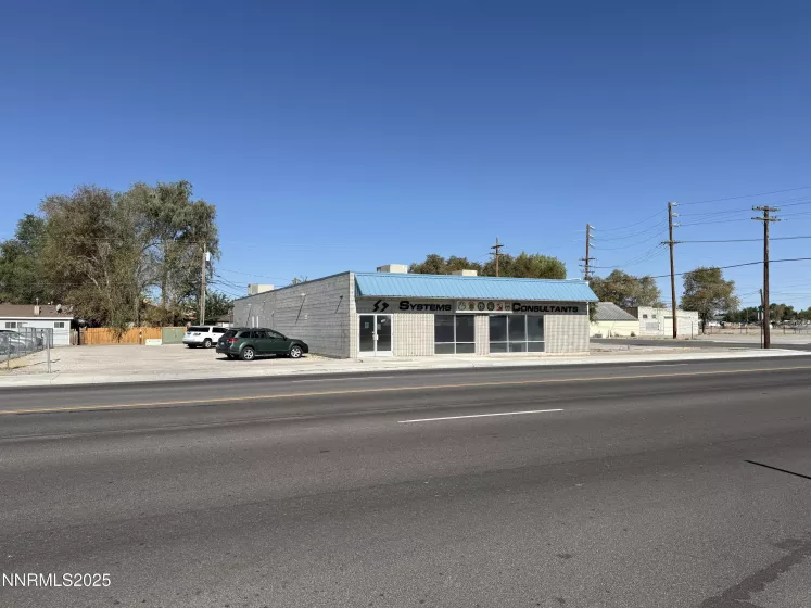 185 Maine, Fallon, Nevada 89406, ,Commercial Sale,Residential,Maine,250053945