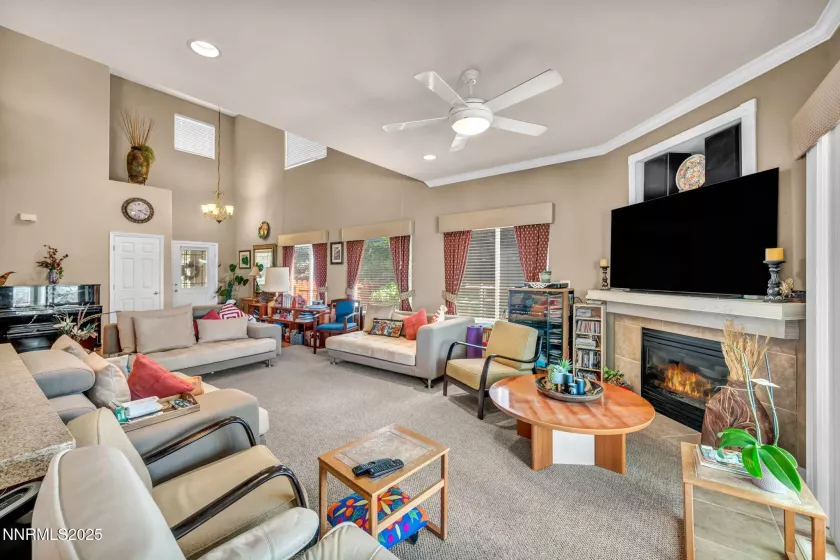 5688 Spandrell, Sparks, Nevada 89436, 4 Bedrooms Bedrooms, ,3 BathroomsBathrooms,Residential,Residential,Spandrell,250053947