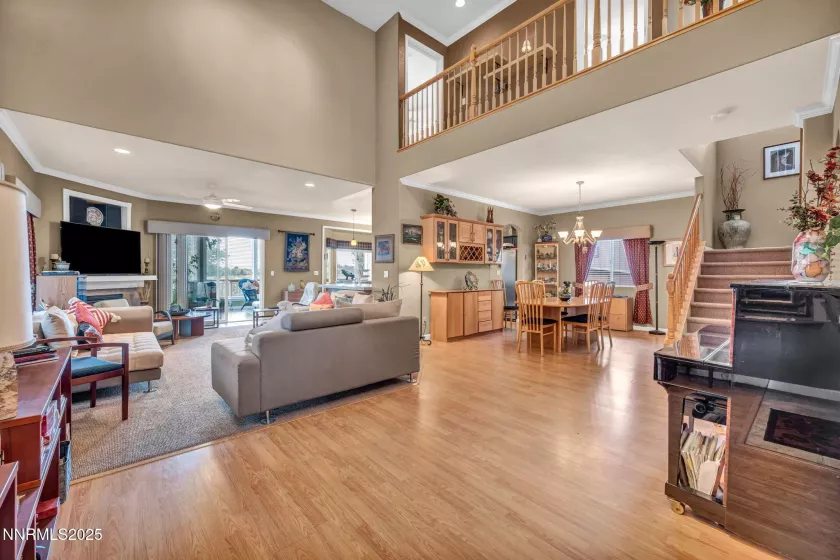 5688 Spandrell, Sparks, Nevada 89436, 4 Bedrooms Bedrooms, ,3 BathroomsBathrooms,Residential,Residential,Spandrell,250053947