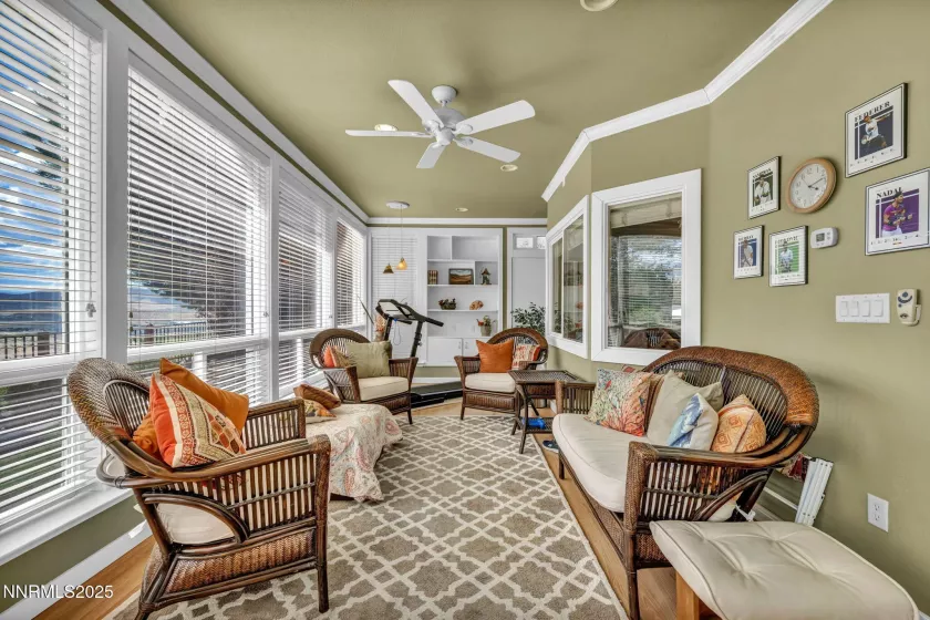 5688 Spandrell, Sparks, Nevada 89436, 4 Bedrooms Bedrooms, ,3 BathroomsBathrooms,Residential,Residential,Spandrell,250053947