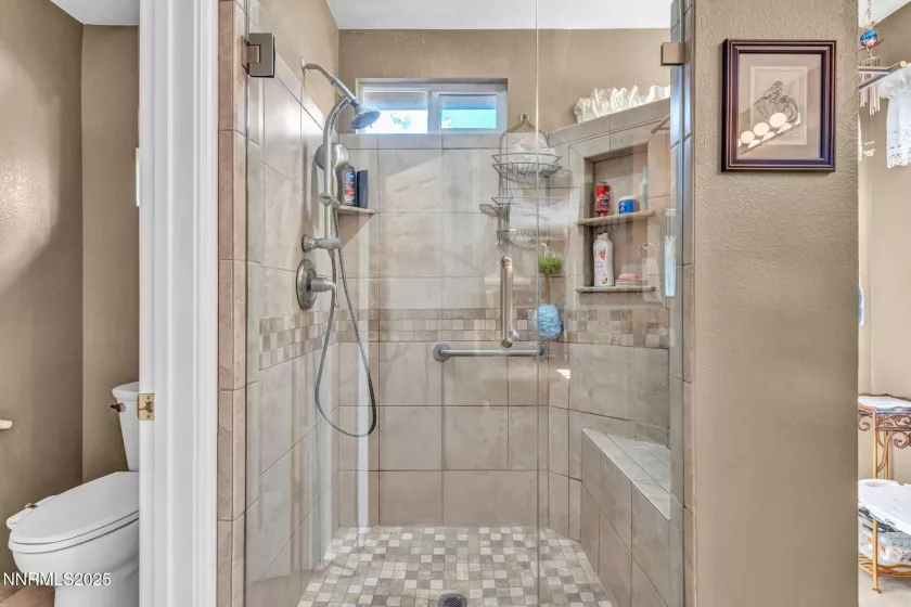 5688 Spandrell, Sparks, Nevada 89436, 4 Bedrooms Bedrooms, ,3 BathroomsBathrooms,Residential,Residential,Spandrell,250053947