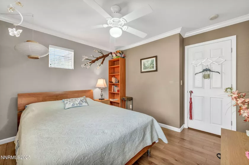 5688 Spandrell, Sparks, Nevada 89436, 4 Bedrooms Bedrooms, ,3 BathroomsBathrooms,Residential,Residential,Spandrell,250053947