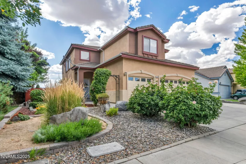 5688 Spandrell, Sparks, Nevada 89436, 4 Bedrooms Bedrooms, ,3 BathroomsBathrooms,Residential,Residential,Spandrell,250053947