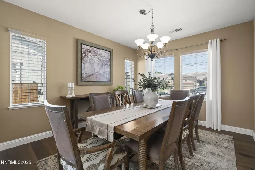 5365 Ebbetts Pass, Sparks, Nevada 89436, 4 Bedrooms Bedrooms, ,3 BathroomsBathrooms,Residential,Residential,Ebbetts Pass,250053952