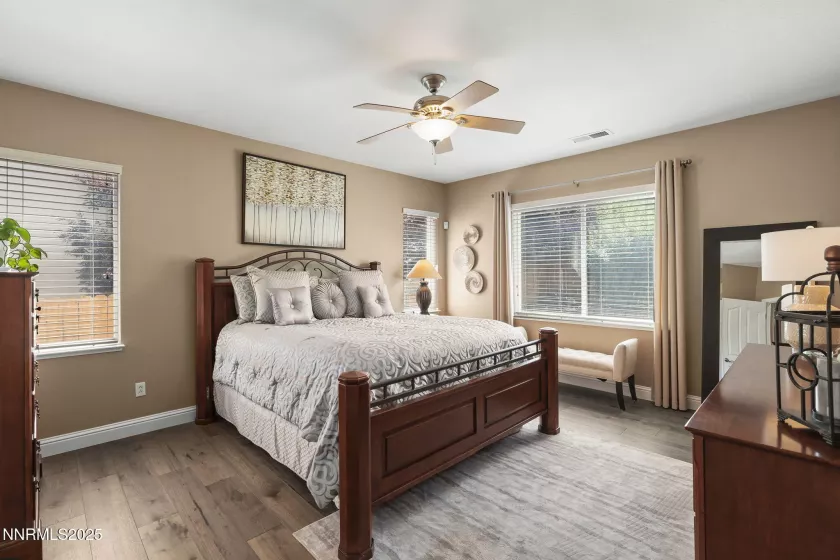 5365 Ebbetts Pass, Sparks, Nevada 89436, 4 Bedrooms Bedrooms, ,3 BathroomsBathrooms,Residential,Residential,Ebbetts Pass,250053952