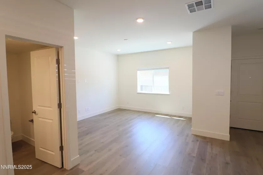 5886 Grand Row, Reno, Nevada 89523, 2 Bedrooms Bedrooms, ,3 BathroomsBathrooms,Residential Lease,Manufactured,Grand Row,250053965