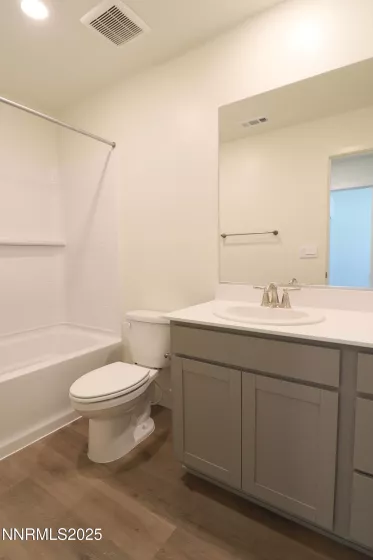5886 Grand Row, Reno, Nevada 89523, 2 Bedrooms Bedrooms, ,3 BathroomsBathrooms,Residential Lease,Manufactured,Grand Row,250053965