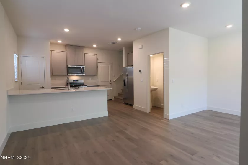 5886 Grand Row, Reno, Nevada 89523, 2 Bedrooms Bedrooms, ,3 BathroomsBathrooms,Residential Lease,Manufactured,Grand Row,250053965