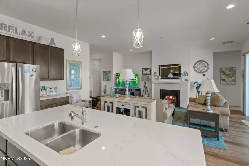 7586 Evans Bridge, Sparks, Nevada 89436, 2 Bedrooms Bedrooms, ,3 BathroomsBathrooms,Residential,Residential,Evans Bridge,250053972