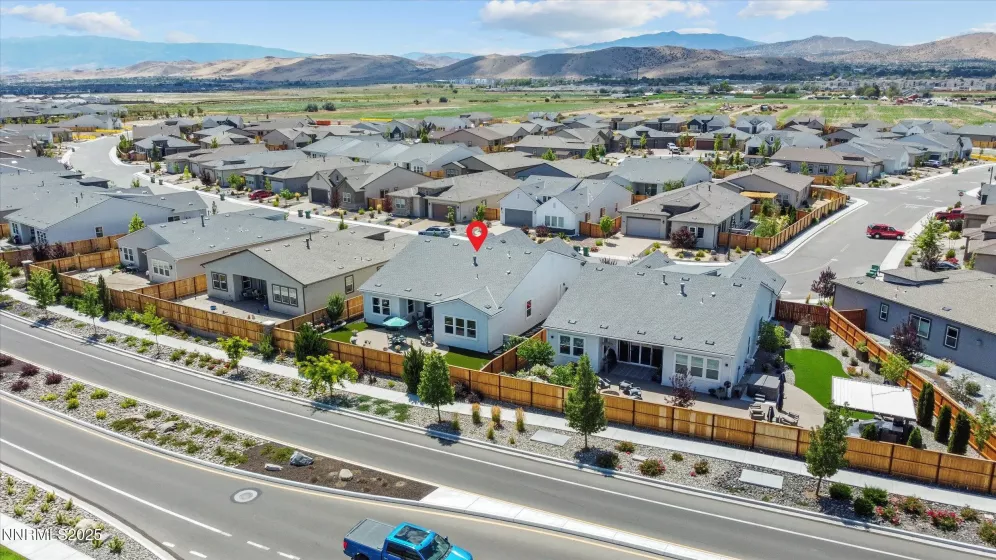 7586 Evans Bridge, Sparks, Nevada 89436, 2 Bedrooms Bedrooms, ,3 BathroomsBathrooms,Residential,Residential,Evans Bridge,250053972