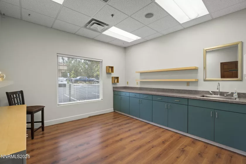 530 Hammill, Reno, Nevada 89509, ,Commercial Sale,Residential,Hammill,250053973
