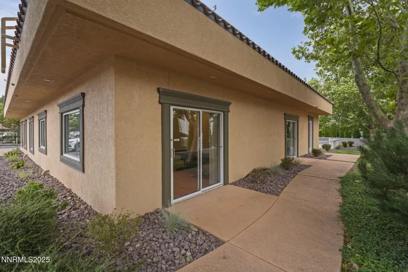 530 Hammill, Reno, Nevada 89509, ,Commercial Sale,Residential,Hammill,250053973
