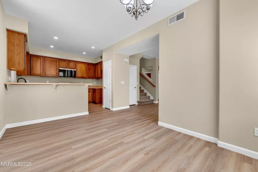6635 Latour, Sparks, Nevada 89436, 4 Bedrooms Bedrooms, ,4 BathroomsBathrooms,Residential,Residential,Latour,250053975