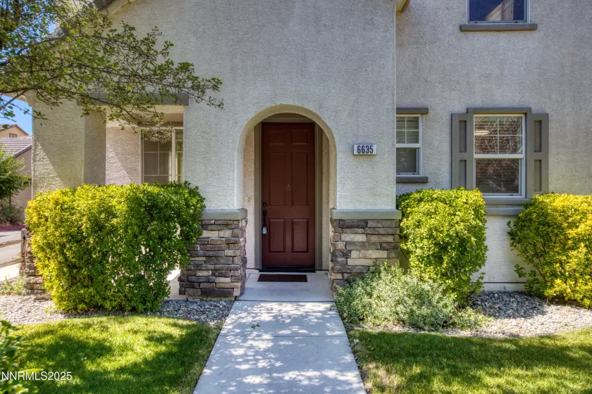 6635 Latour, Sparks, Nevada 89436, 4 Bedrooms Bedrooms, ,4 BathroomsBathrooms,Residential,Residential,Latour,250053975