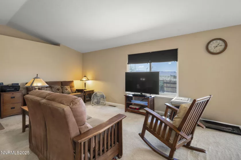 1470 9th, Silver Springs, Nevada 89429, 3 Bedrooms Bedrooms, ,2 BathroomsBathrooms,Residential,Residential,9th,250053976