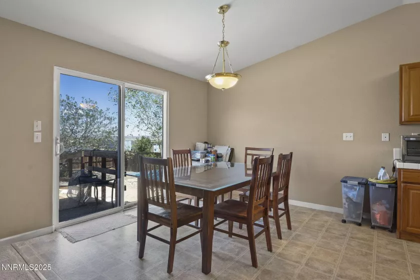 1470 9th, Silver Springs, Nevada 89429, 3 Bedrooms Bedrooms, ,2 BathroomsBathrooms,Residential,Residential,9th,250053976