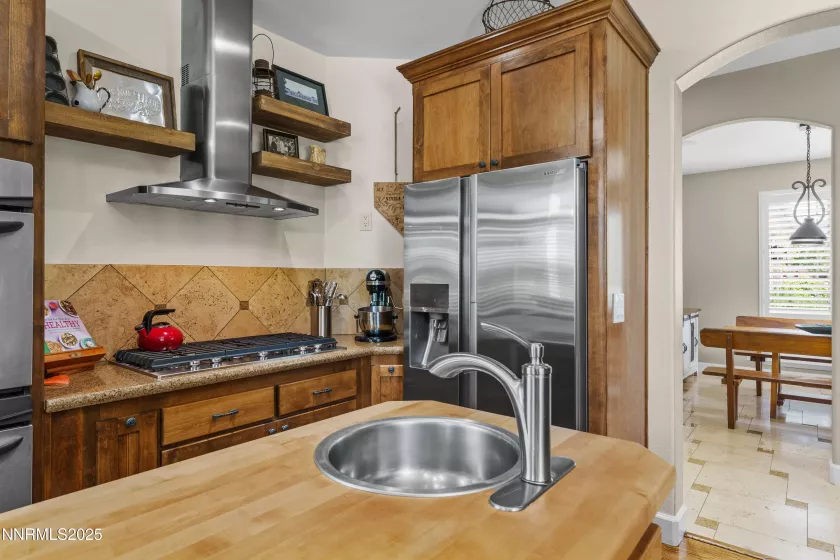 2880 Friar Rock, Sparks, Nevada 89436, 5 Bedrooms Bedrooms, ,4 BathroomsBathrooms,Residential,Residential,Friar Rock,250053921