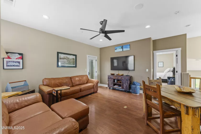 2880 Friar Rock, Sparks, Nevada 89436, 5 Bedrooms Bedrooms, ,4 BathroomsBathrooms,Residential,Residential,Friar Rock,250053921