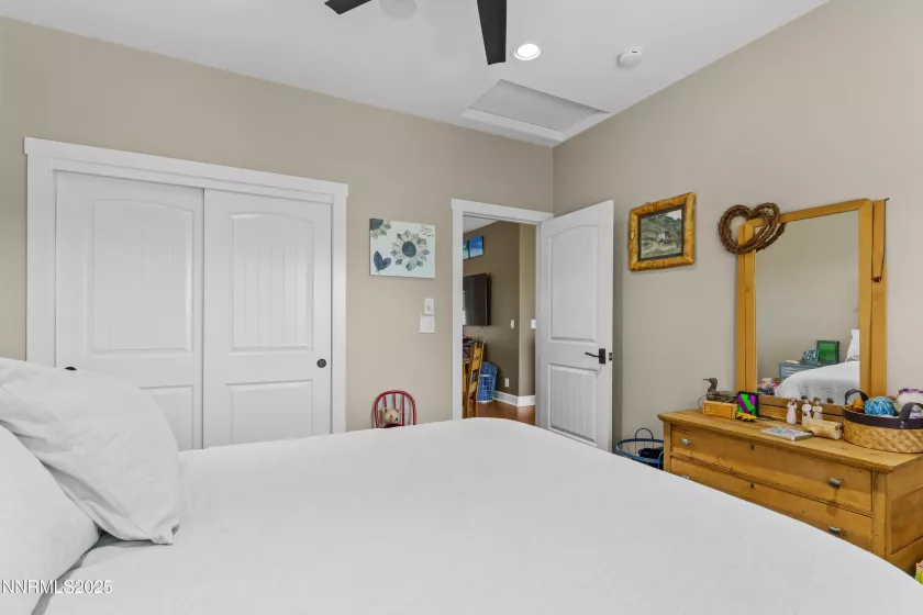 2880 Friar Rock, Sparks, Nevada 89436, 5 Bedrooms Bedrooms, ,4 BathroomsBathrooms,Residential,Residential,Friar Rock,250053921