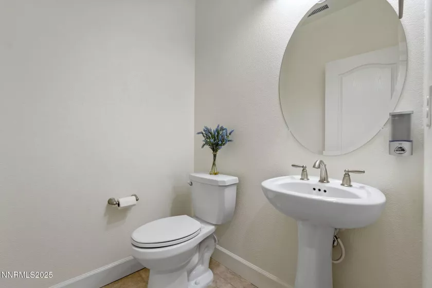 7356 Continuum, Reno, Nevada 89506, 4 Bedrooms Bedrooms, ,3 BathroomsBathrooms,Residential,Residential,Continuum,250053924