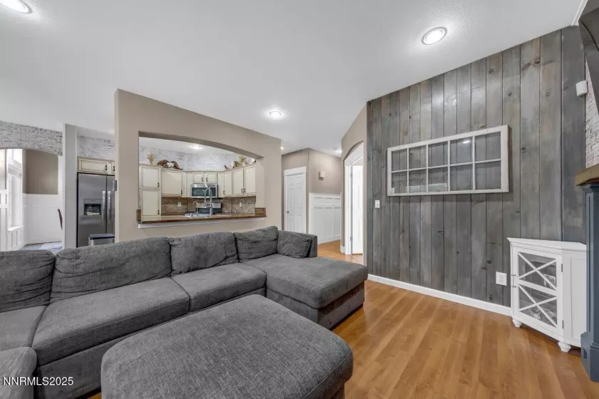 7859 Guerra, Sparks, Nevada 89436, 4 Bedrooms Bedrooms, ,3 BathroomsBathrooms,Residential,Residential,Guerra,250053926