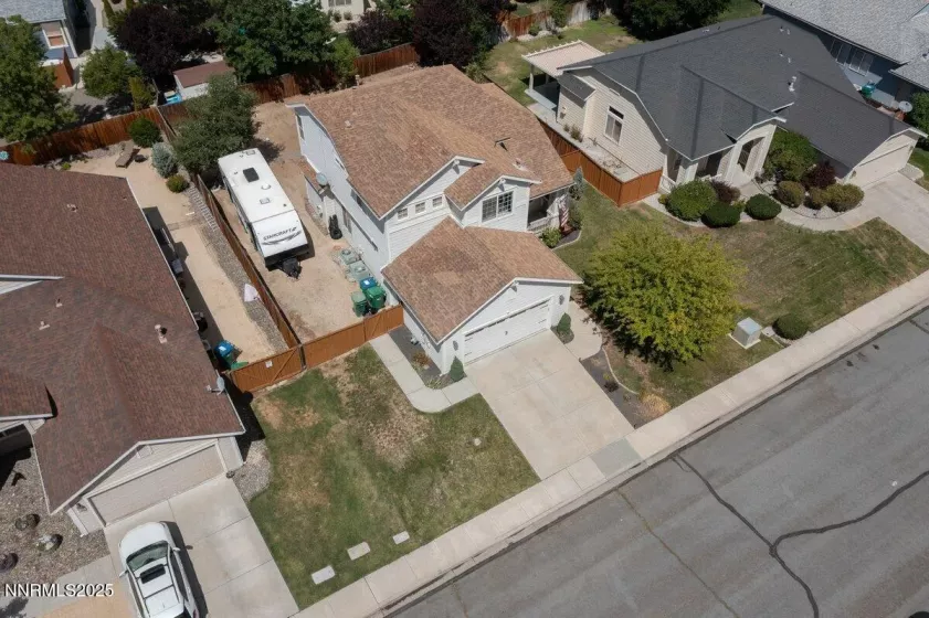 7859 Guerra, Sparks, Nevada 89436, 4 Bedrooms Bedrooms, ,3 BathroomsBathrooms,Residential,Residential,Guerra,250053926