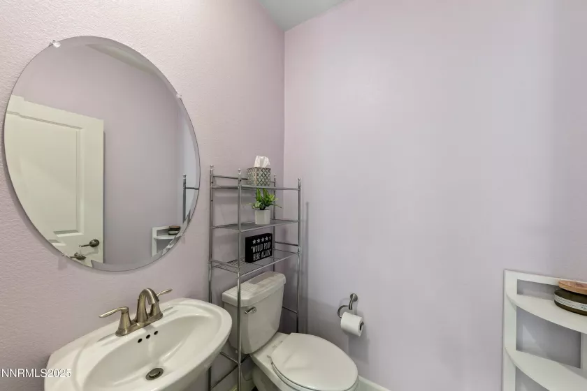 2012 Maradona, Sparks, Nevada 89436, 4 Bedrooms Bedrooms, ,3 BathroomsBathrooms,Residential,Residential,Maradona,250053981