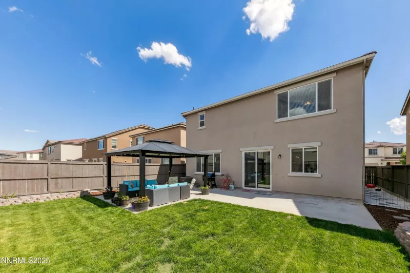 2012 Maradona, Sparks, Nevada 89436, 4 Bedrooms Bedrooms, ,3 BathroomsBathrooms,Residential,Residential,Maradona,250053981
