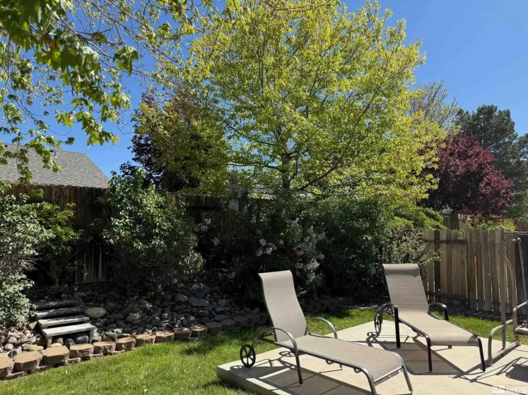 980 Sunview, Carson City, Nevada 89705, 3 Bedrooms Bedrooms, ,2 BathroomsBathrooms,Residential,Residential,Sunview,250006154