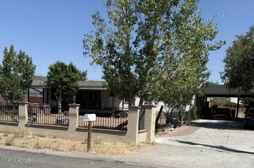 225 Jani, Sun Valley, Nevada 89433, 4 Bedrooms Bedrooms, ,2 BathroomsBathrooms,Residential,Residential,Jani,250053986