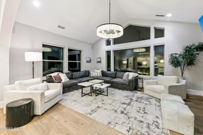 5645 Mont Pelier, Reno, Nevada 89511, 4 Bedrooms Bedrooms, ,4 BathroomsBathrooms,Residential,Residential,Mont Pelier,250053985
